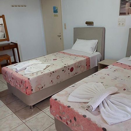 Amadeus Hawaii Apartments & Studios Sidárion Rom bilde